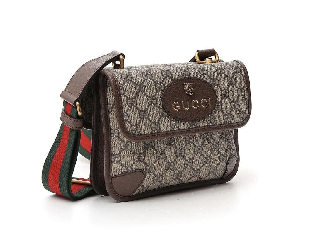 Gucci GG Supreme Small Messenger Bag